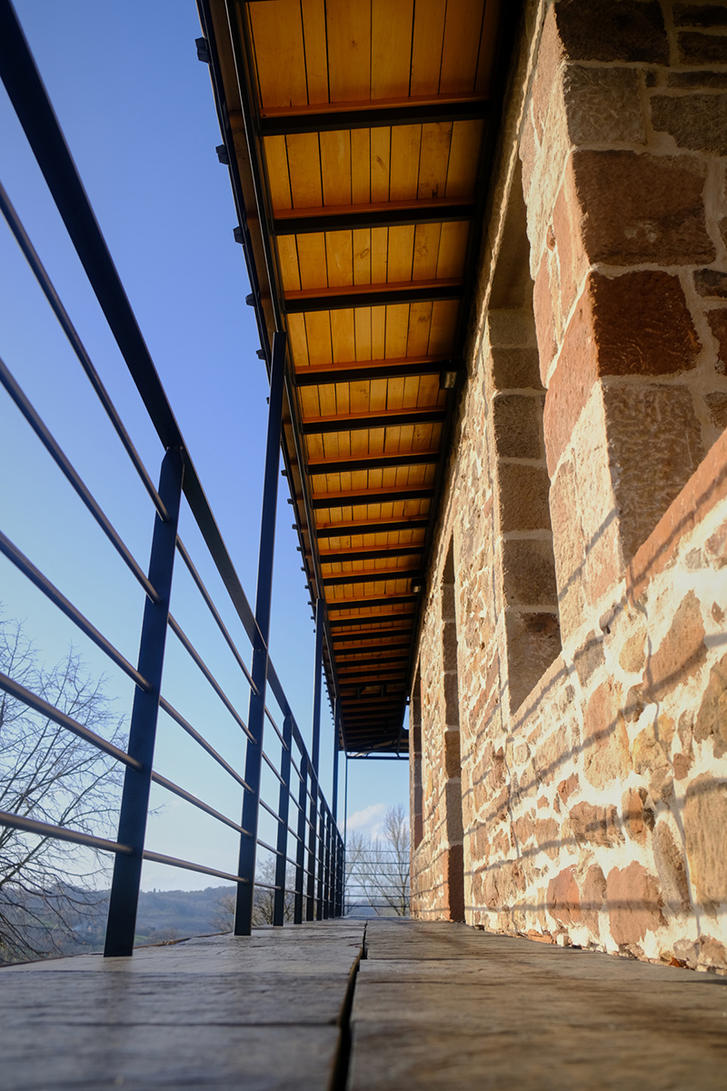 Bardage peuplier sous débord de toit